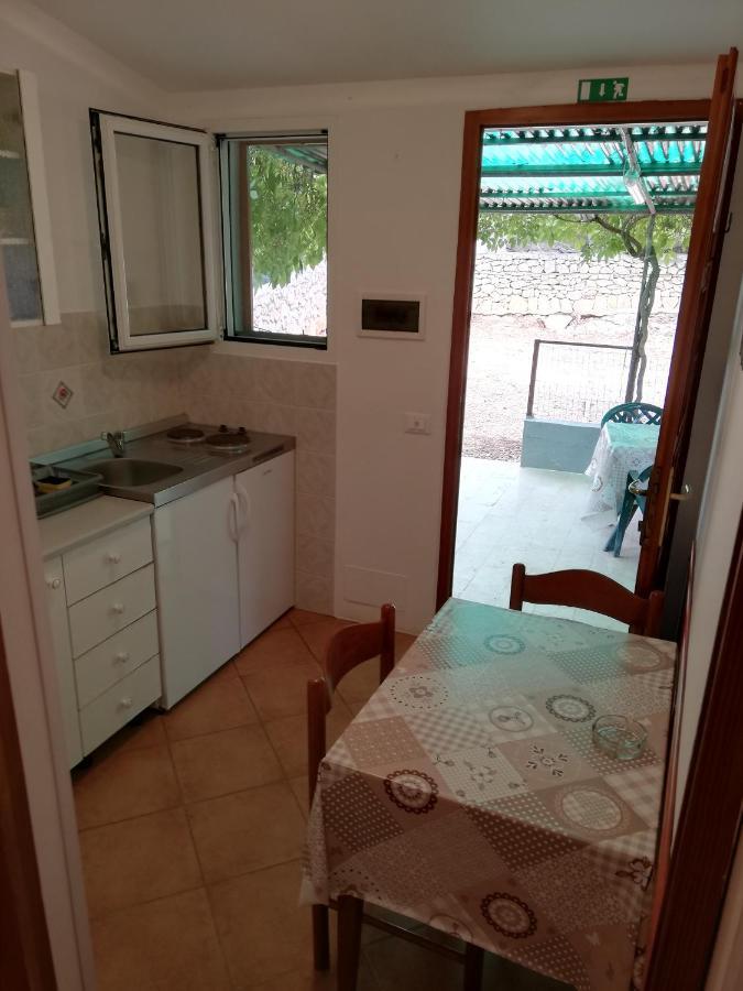 Apartments Ana Pogana Punta Kriza Bagian luar foto