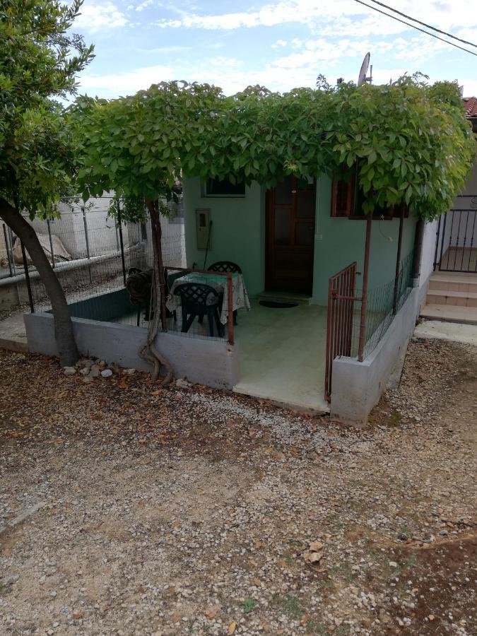 Apartments Ana Pogana Punta Kriza Bagian luar foto