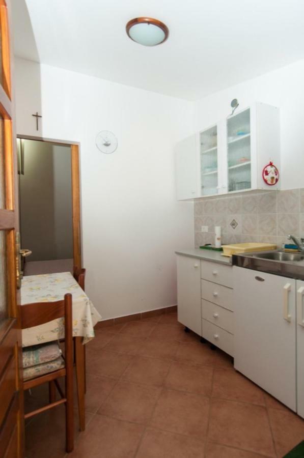 Apartments Ana Pogana Punta Kriza Bagian luar foto