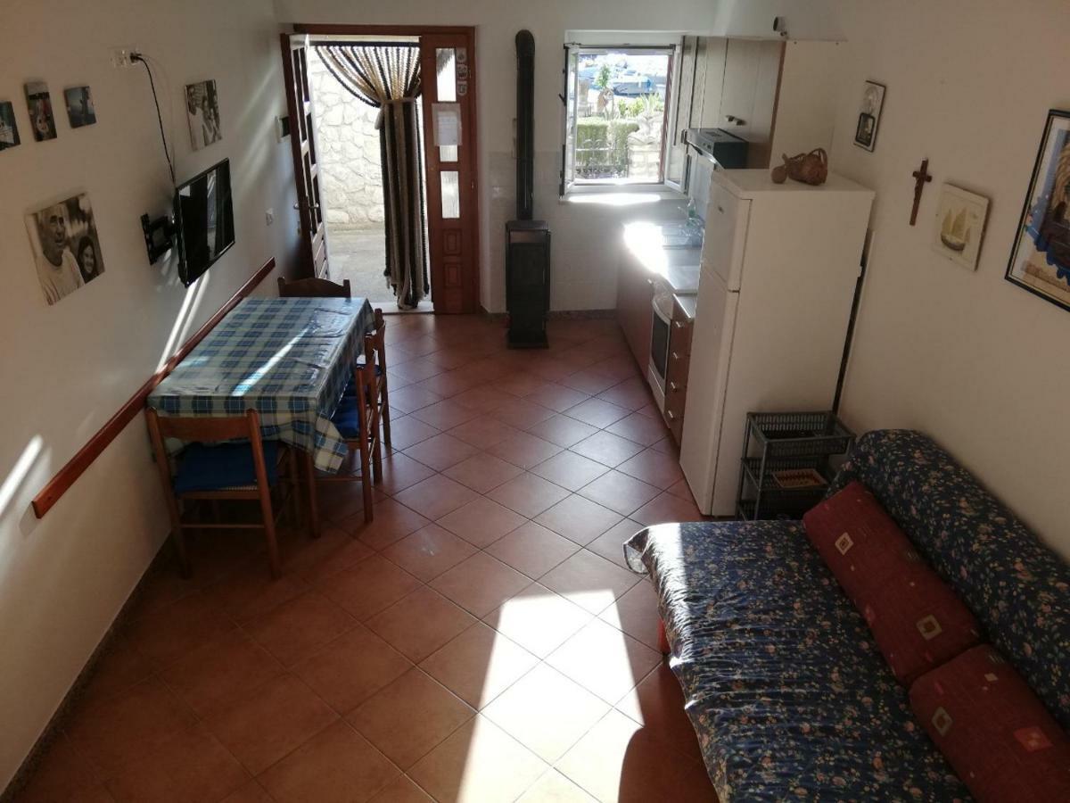 Apartments Ana Pogana Punta Kriza Bagian luar foto